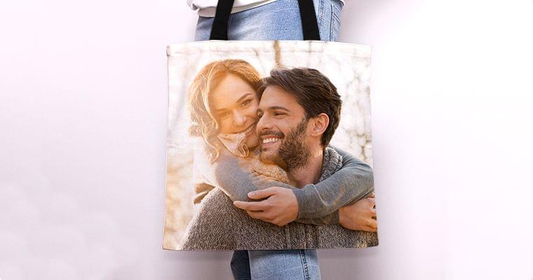 tote bag roomview