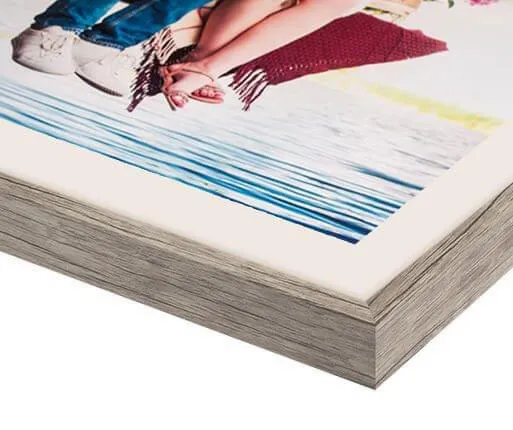 framed photo prints oak flair detail view