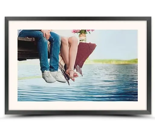 photo in black passe-partout frame front view