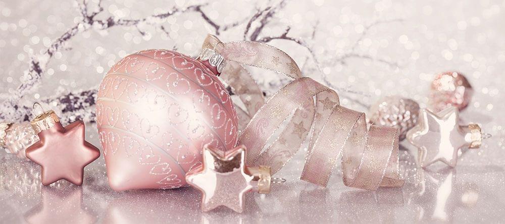 Très tendance : décorations en pastel de Noël et jolies ornements