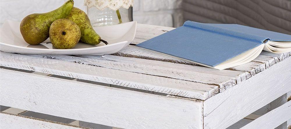 Maître-mot upcycling : rien de plus aisé que de fabriquer des meubles neufs avec des vieilles caisses et des palettes.