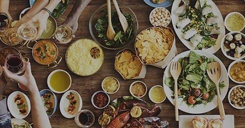Une table de conte de fées