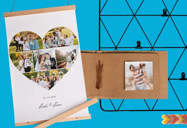 Ein Poster mit einer romantischen Hochzeitscollage in Herzform wird stilvoll mit Posterleisten aufgehängt. Daneben ein klassisches Fotoalbum und eine moderne Fotoaufhängung.