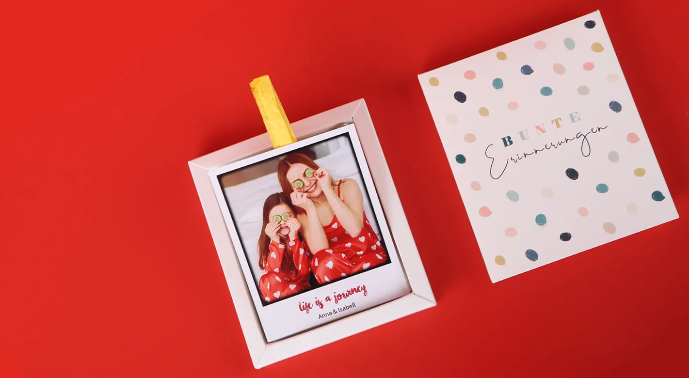 Verpacke deine Retrofotos mit der Fotobox von ORWO und gestalte ein echtes Kunstwerk.