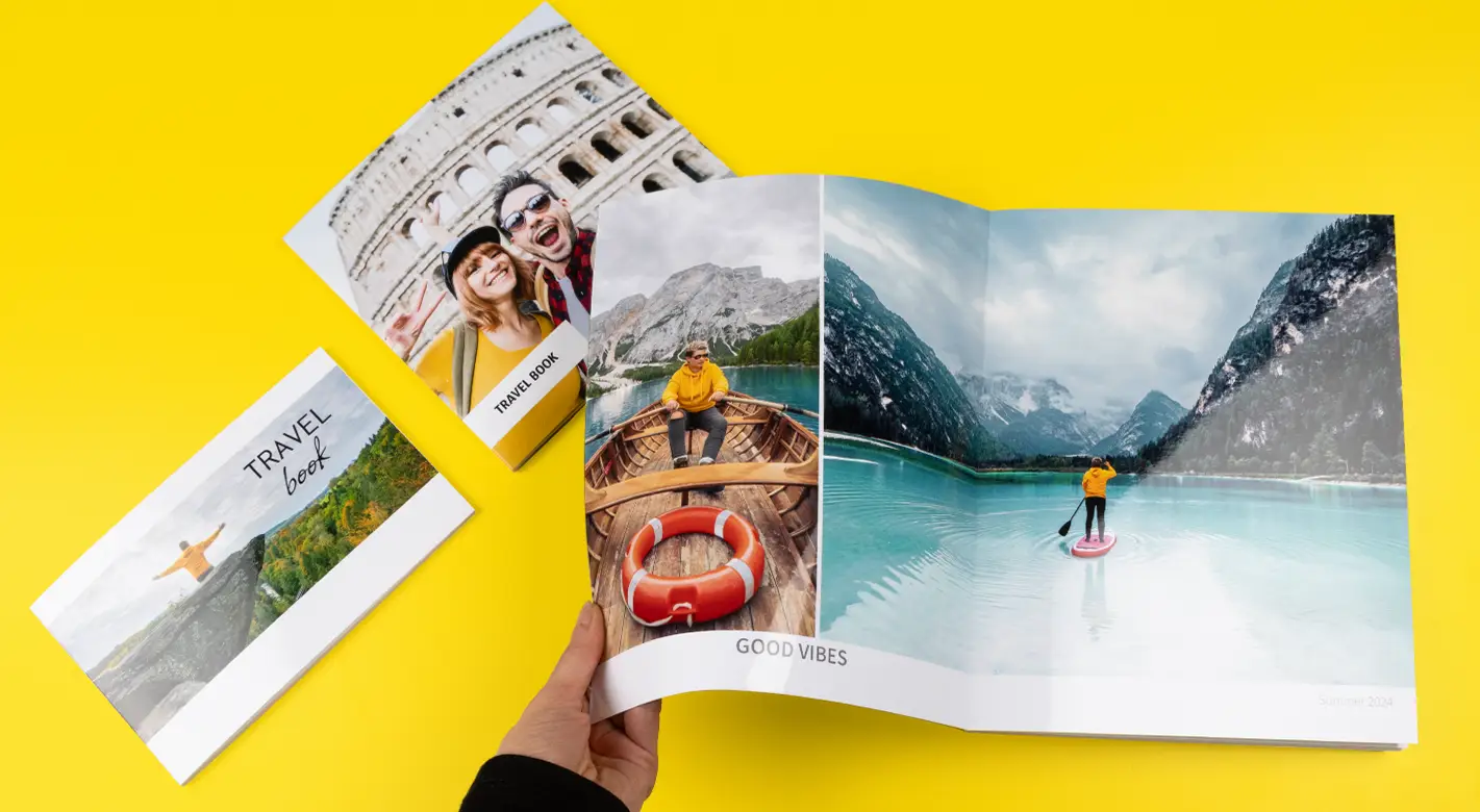 Fotobuch mit Reiseerinnerungen und Landschaftsfotos, gestaltet mit Fotobuch-Software.
