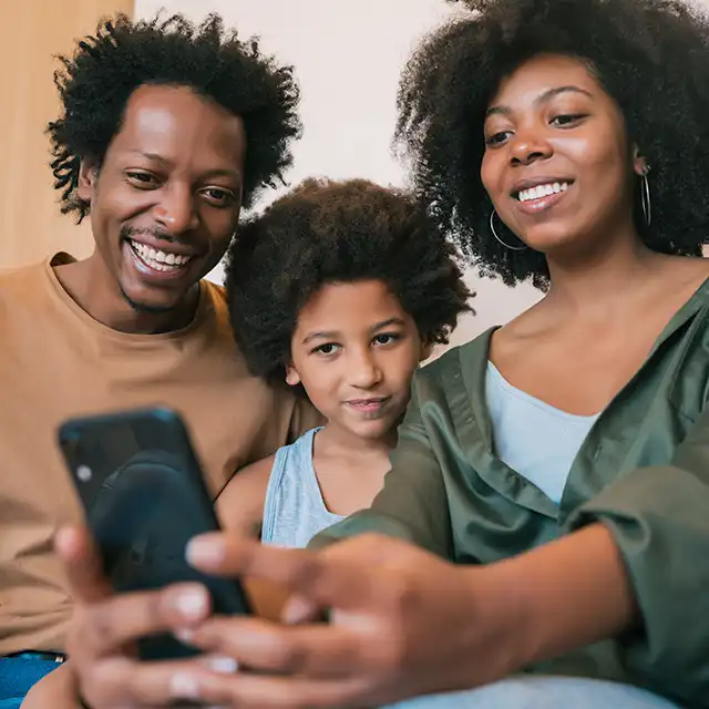 Familienfoto-Tipp: Inspiration einfach via Handy holen