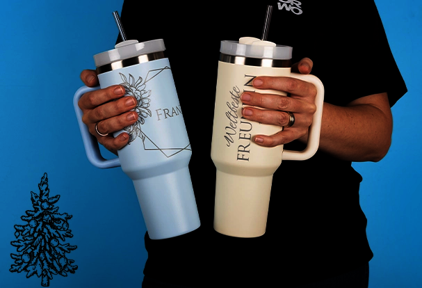 Personalisierte Weihnachtsgeschenke: XXL-Thermobecher mit Gravur