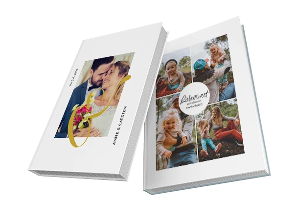 Zwei personalisierte Fotobücher mit Hardcover, Hochzeitsfoto und Familienbildern als individuelle Fotoprodukte
