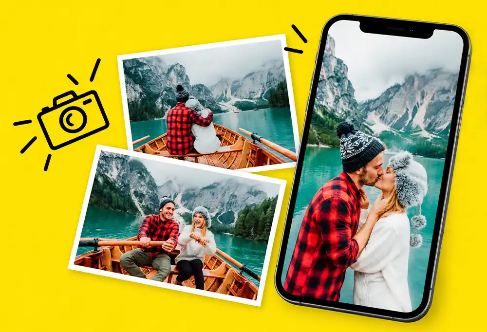 Zwei gedruckte Urlaubsfotos und ein Smartphone mit Bildern eines Paares am Bergsee vor gelbem Hintergrund